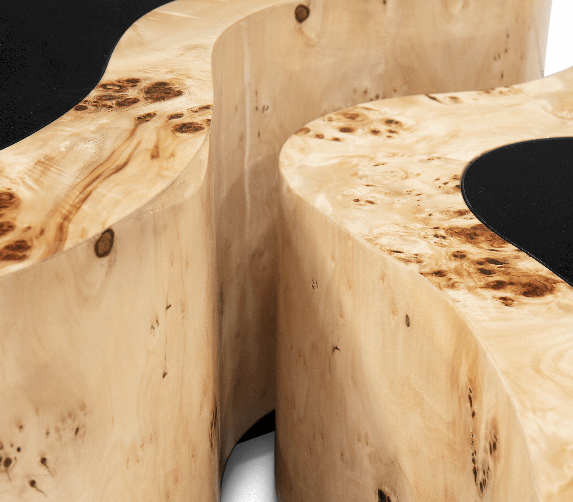 Zestaw stolików Crest z drewna topoli