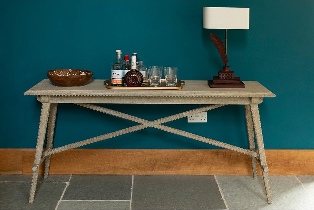 Stolik konsolowy Stratford Greyed Oak
