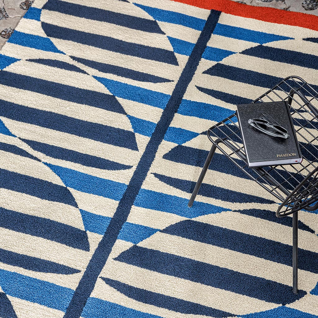 Dywan zewnętrzny Stripy Stem Azure | Rozmiar: 250 x 350 cm