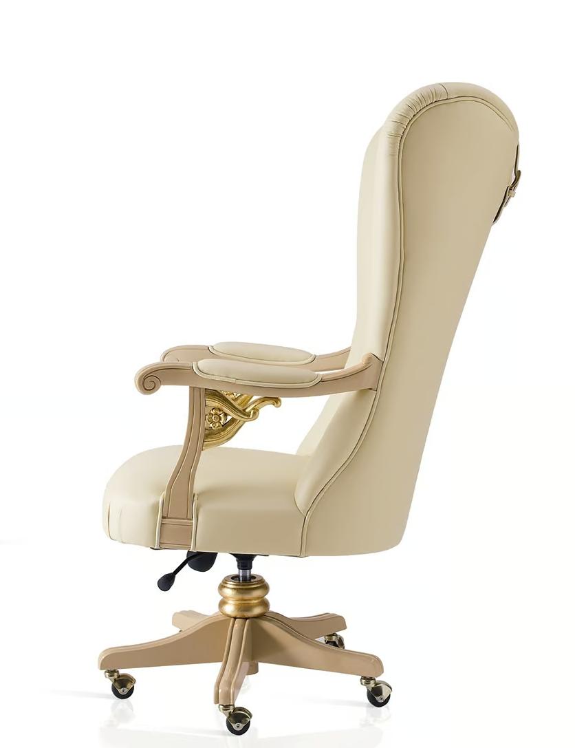 Obrotowy skórzany fotel Harmony