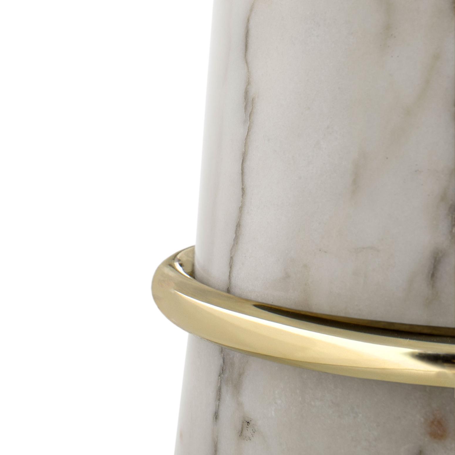 Stolik kawowy marmurowy