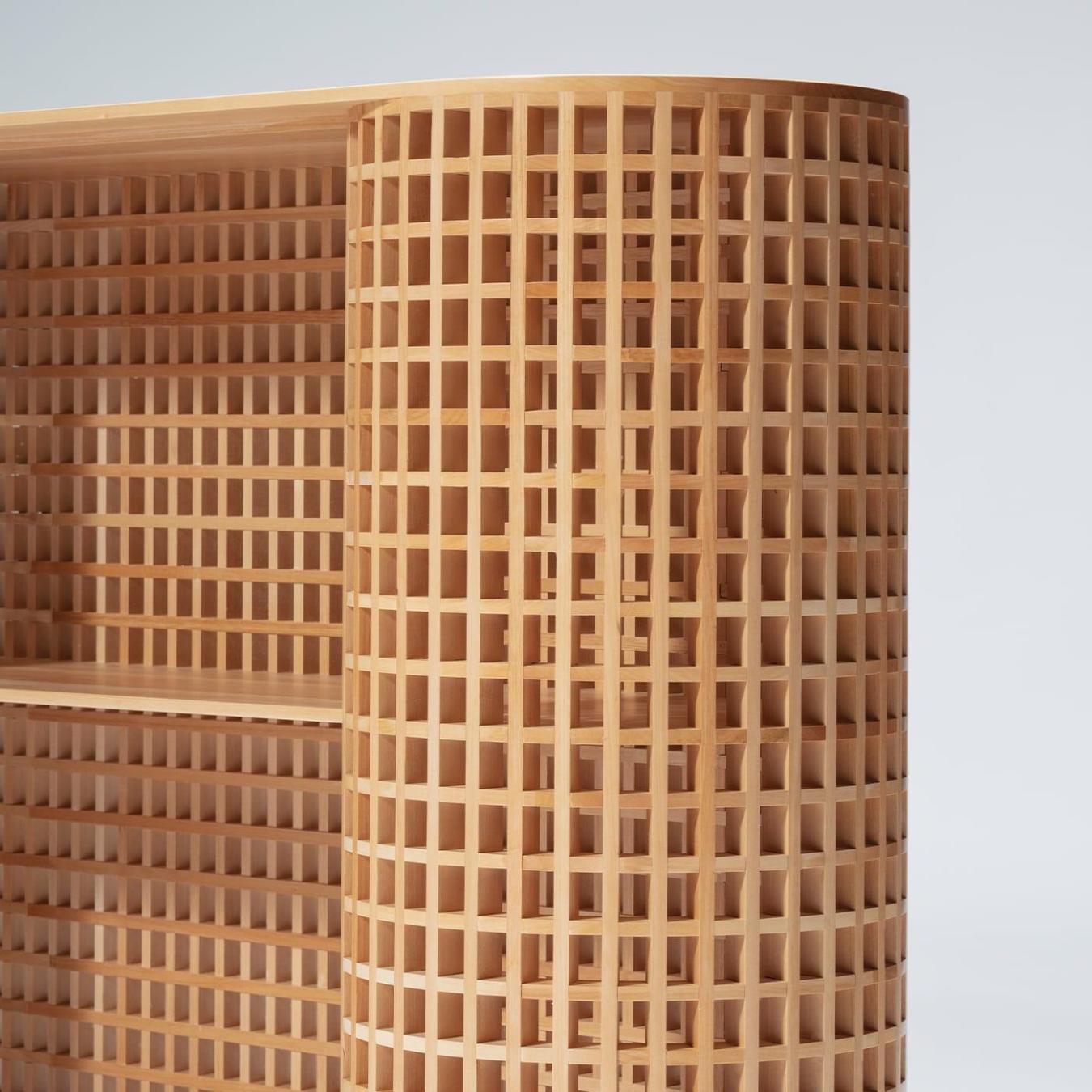 Drewniana Szafka z Fakturą