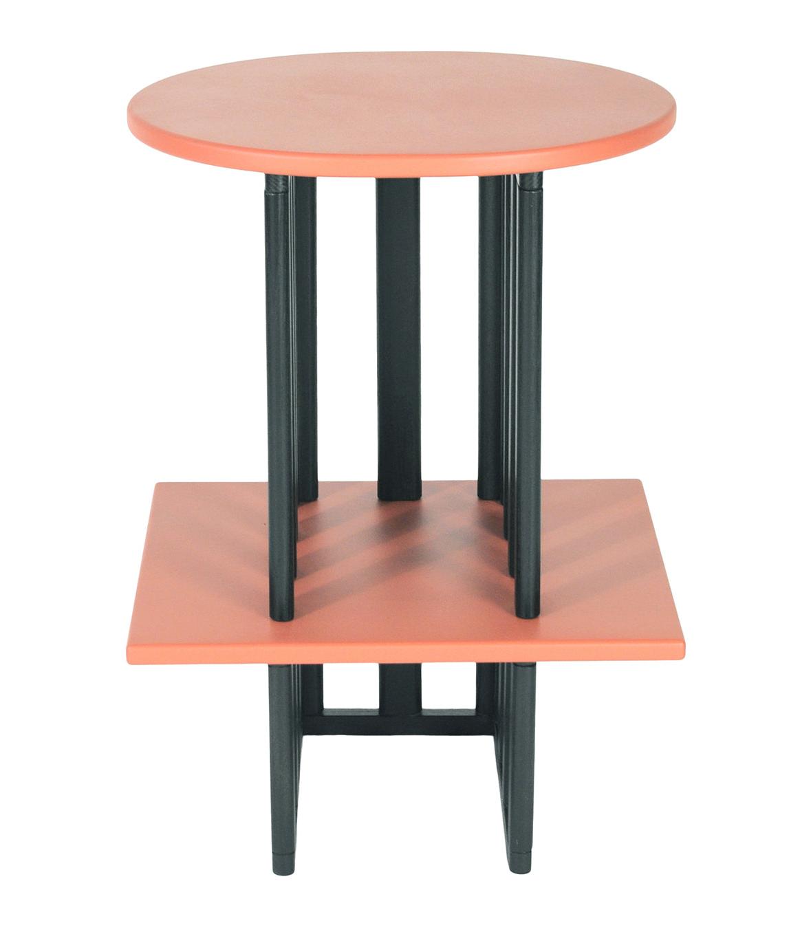 Różowo-Czarny Drewniany Stolik Boczny