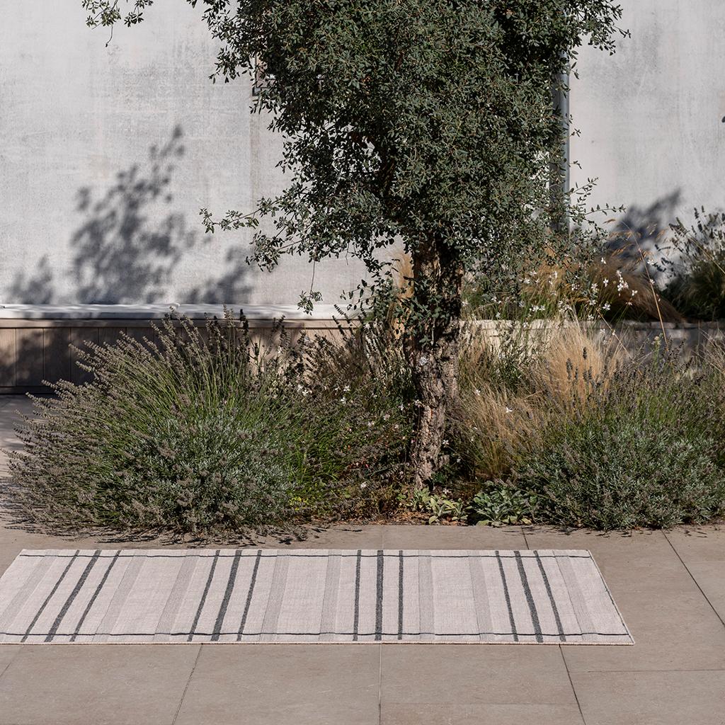 Dywan Zona Charcoal Line outdoor 497605 | Rozmiar: 200 x 280 cm