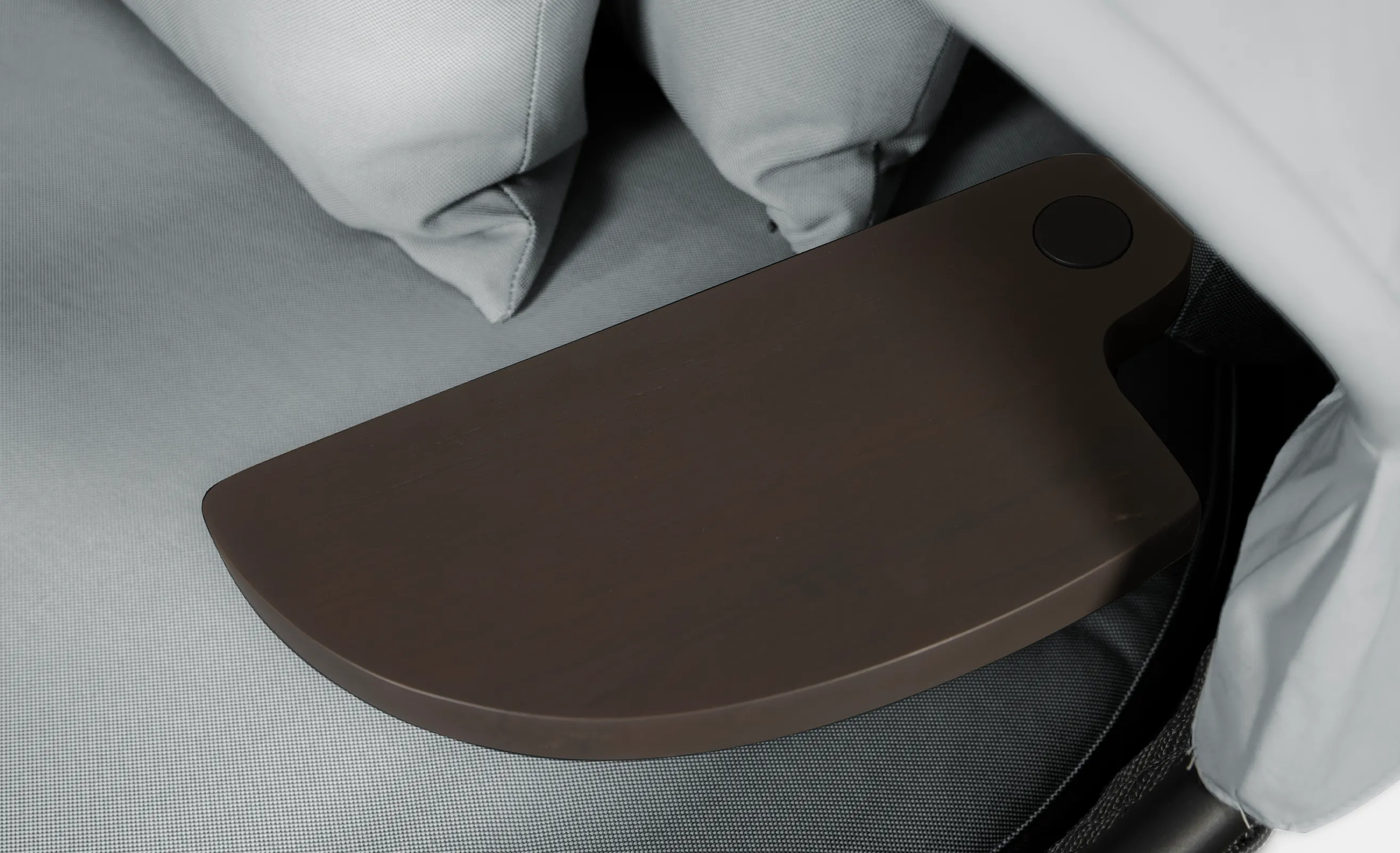 Leżanka ogrodowa Crown w kolorze szarym