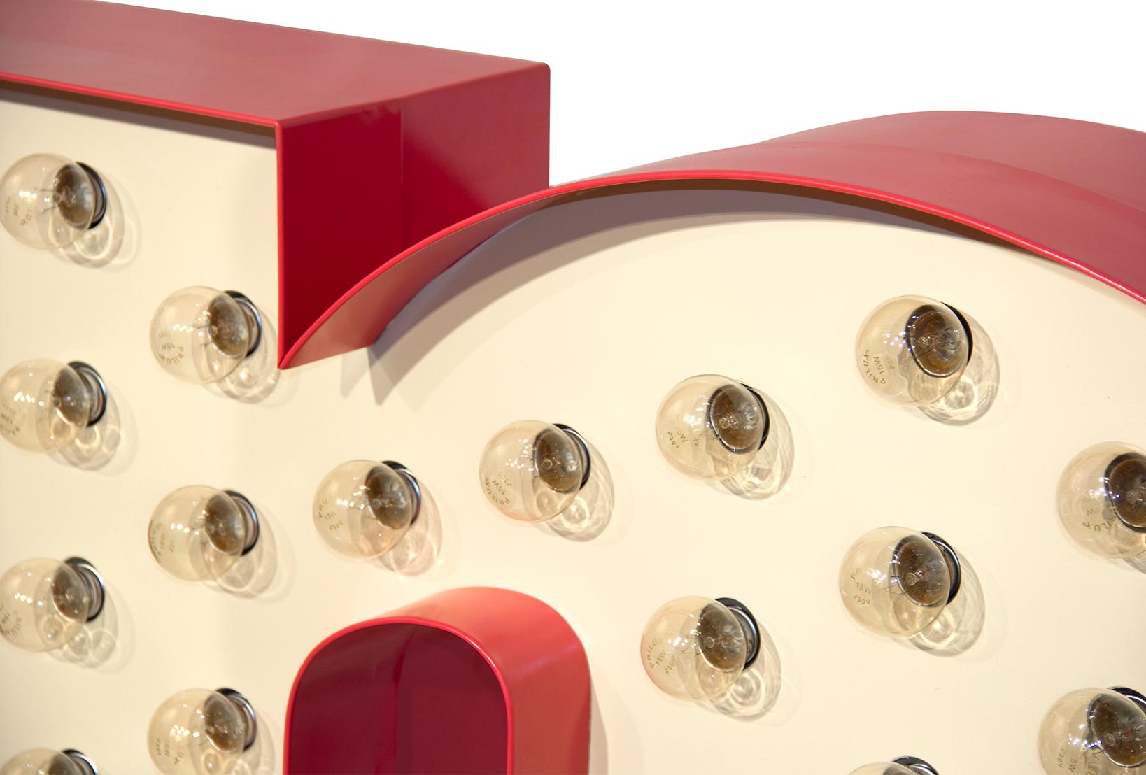 Oświetlenie literka N – Noble