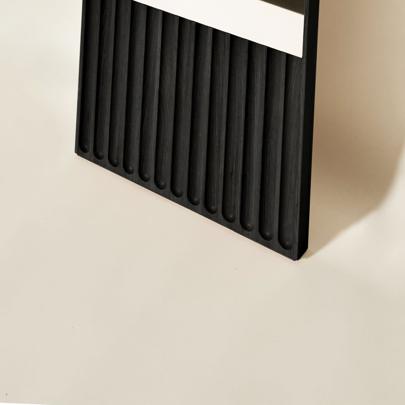 Lustro stojące Tutto Sesto czarne