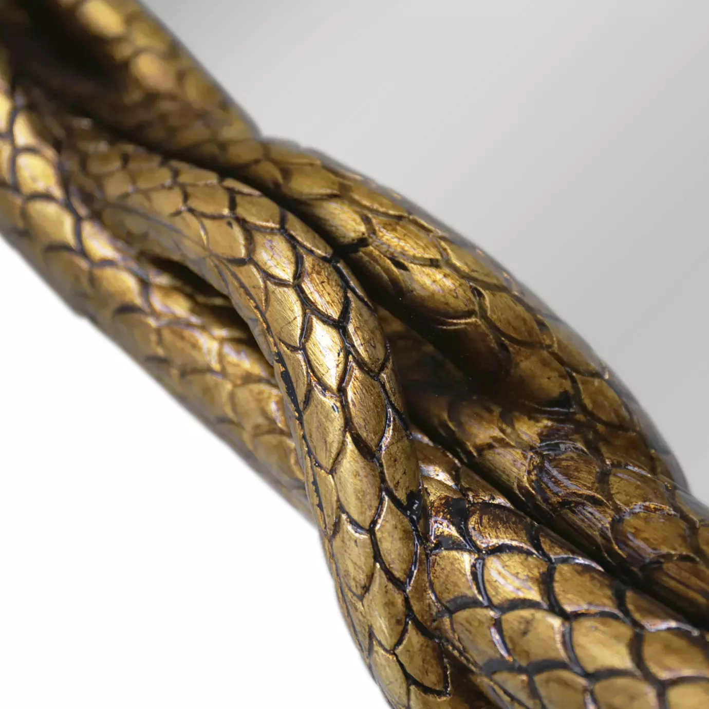 Lustro Serpentine w kształcie jabłka