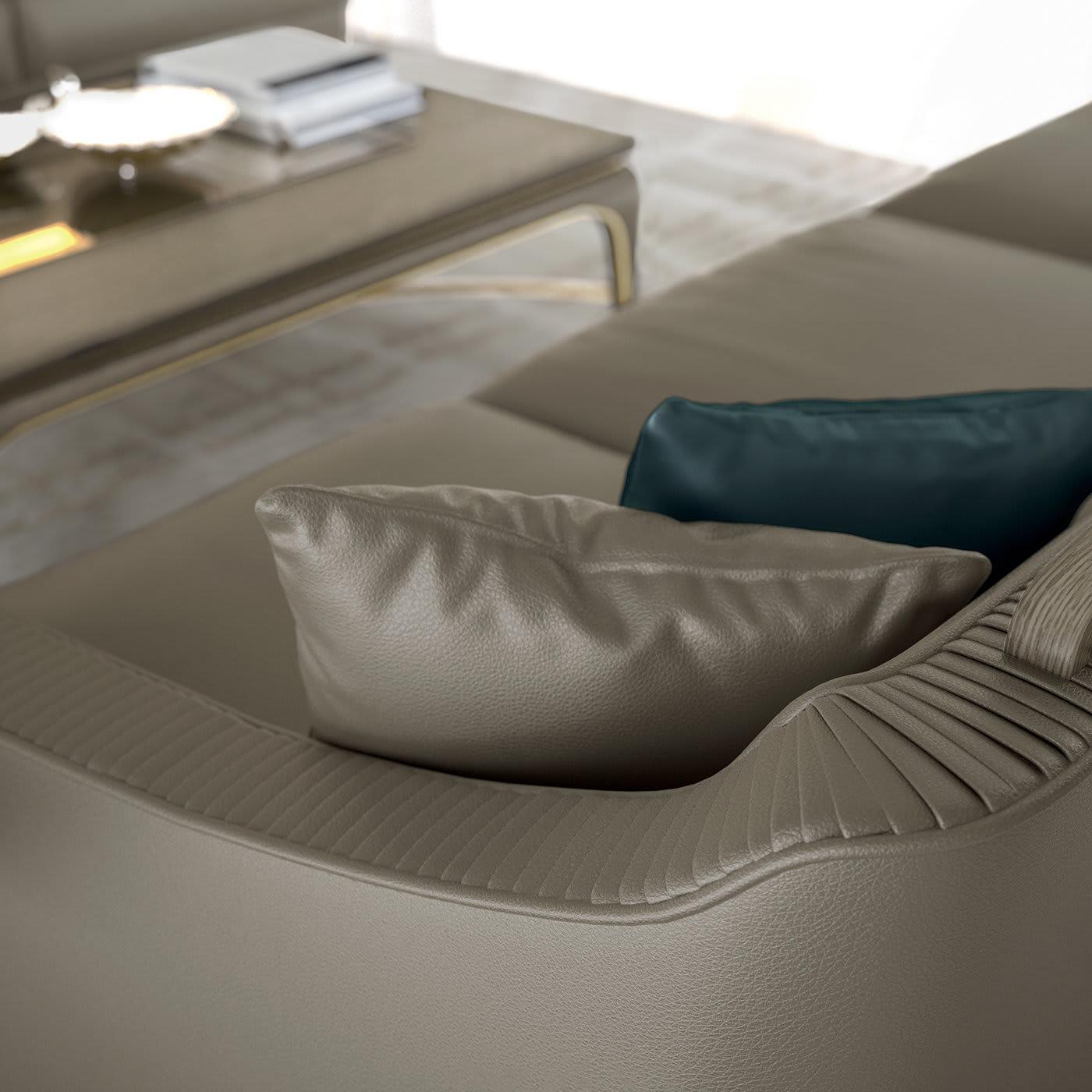 Sofa trzyosobowa Elegance