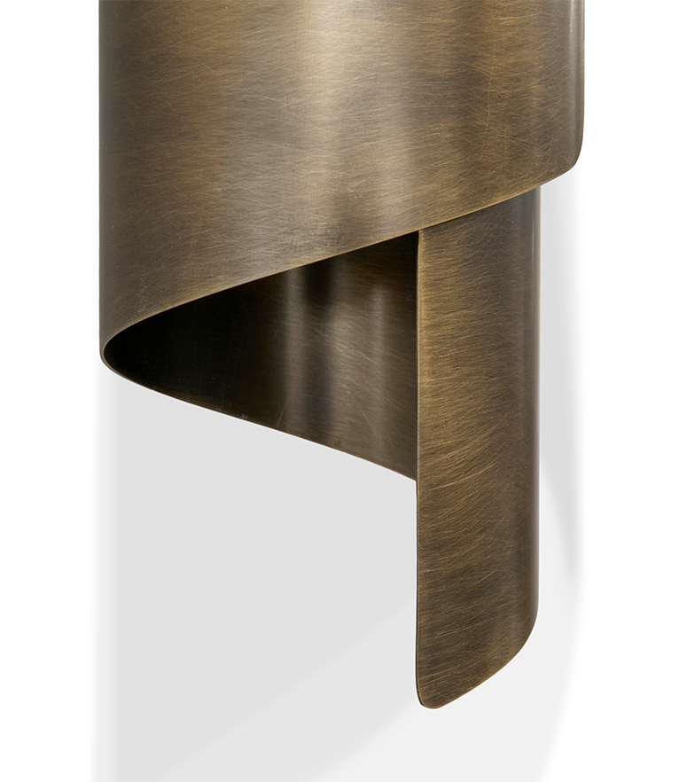 Kinkiet mosiężny patynowany