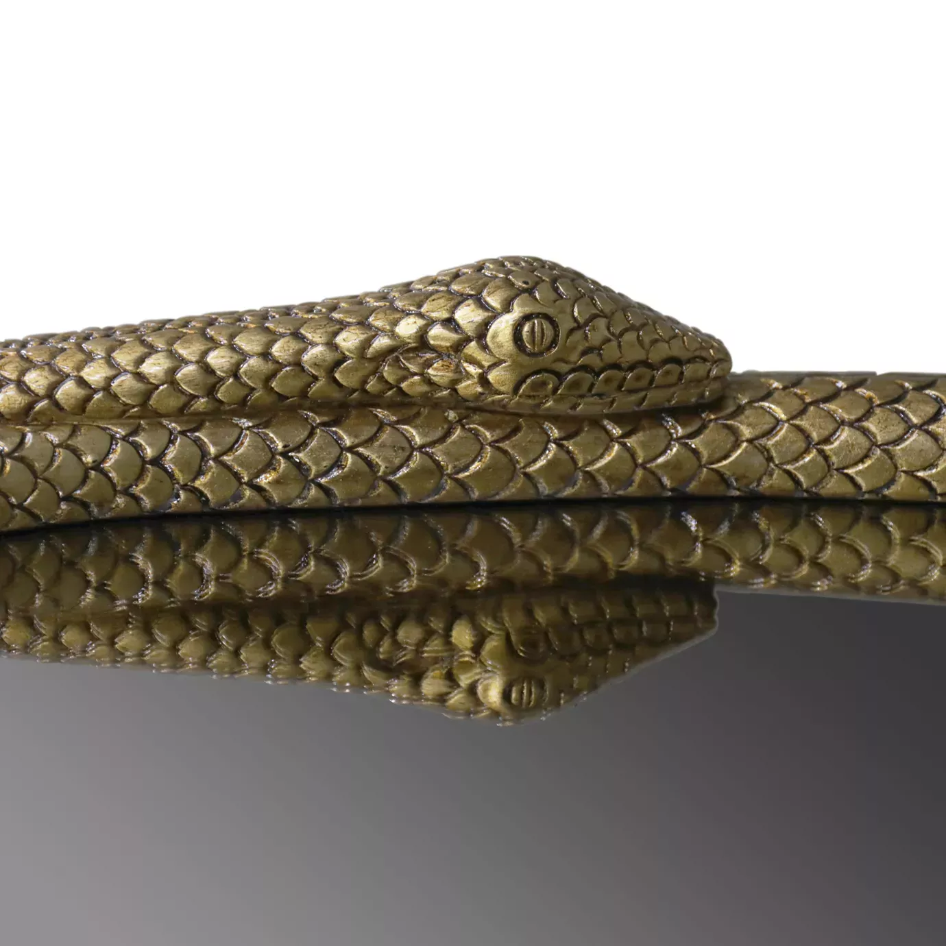 Lustro Serpentine w kształcie jabłka