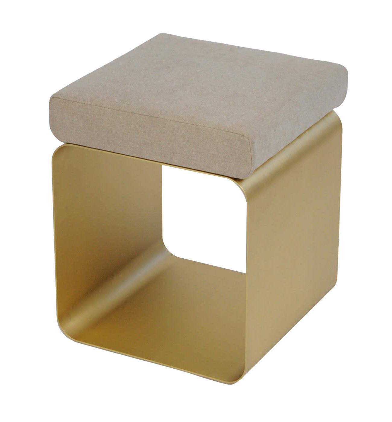 Piaskowy Taboret z Metalową Podstawą