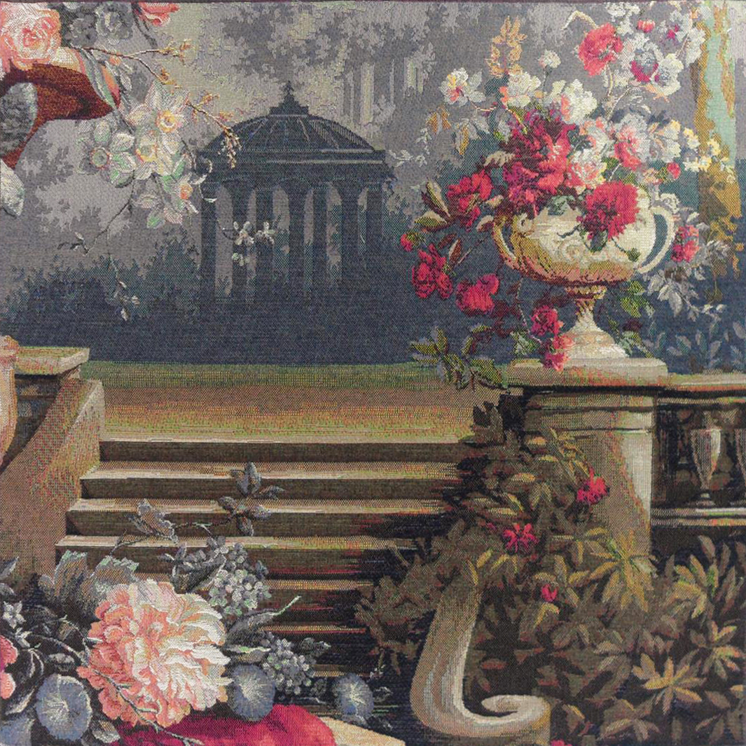 Gobelin Kiosk and Bouquet