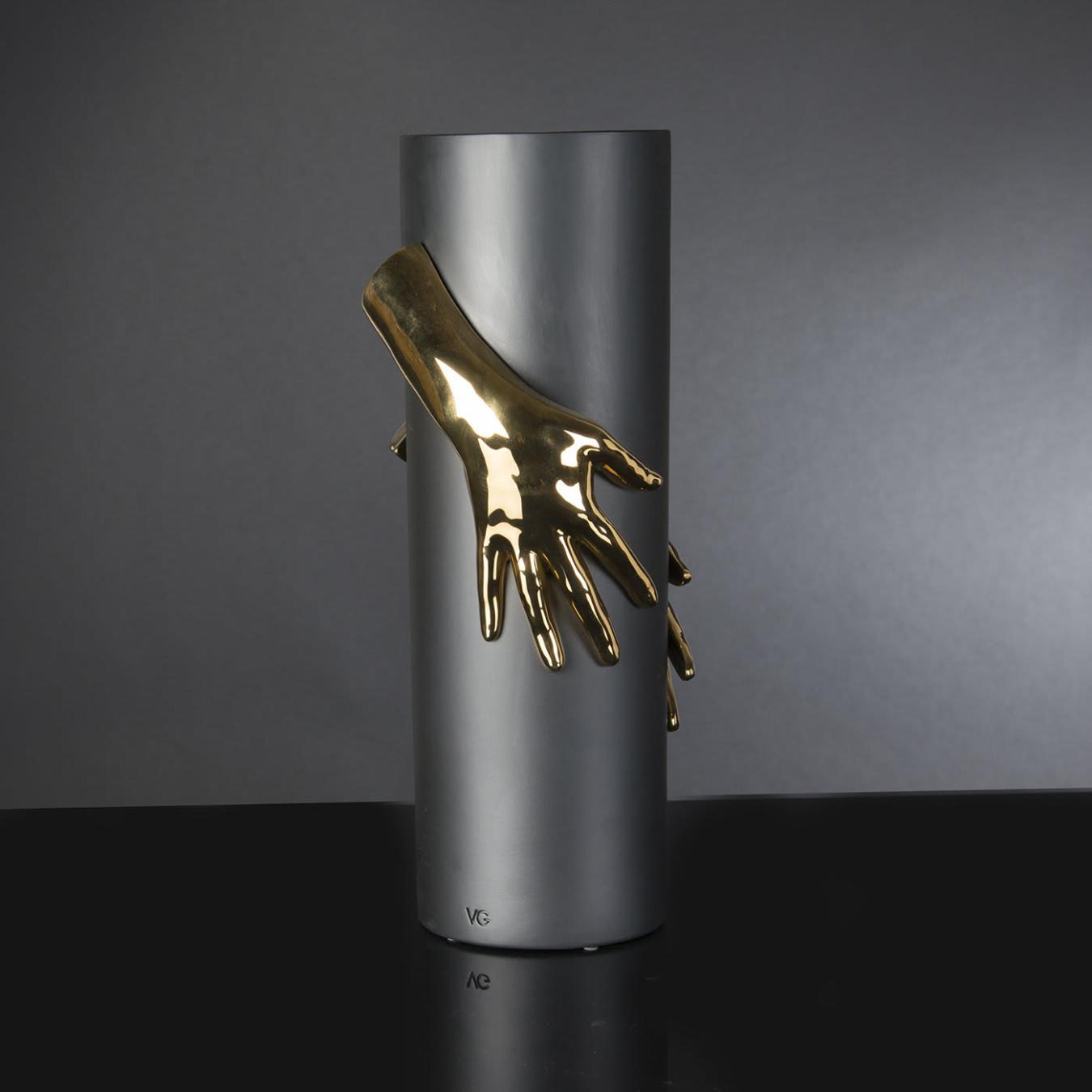 Wazon Hands