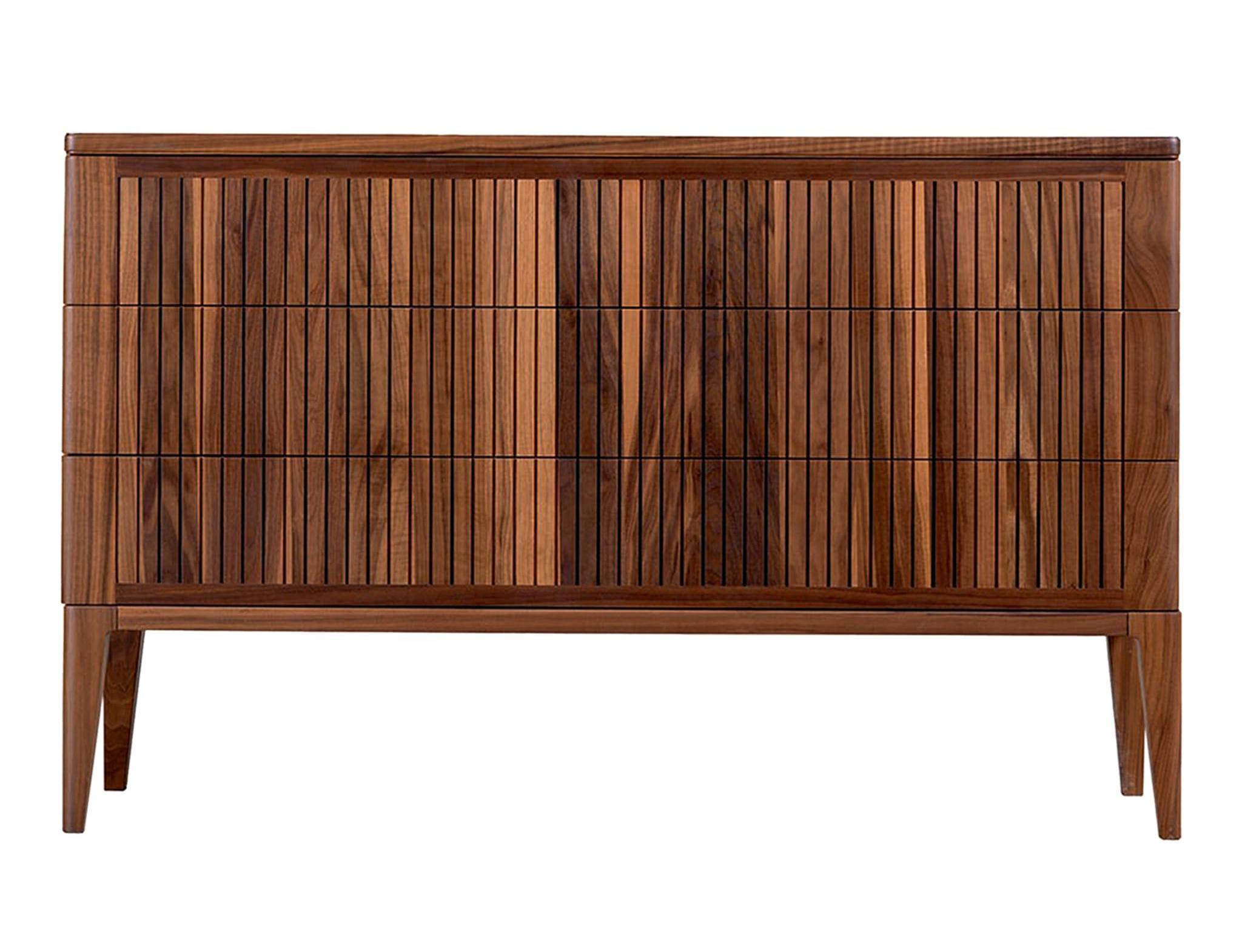 Brązowa komoda Eleva