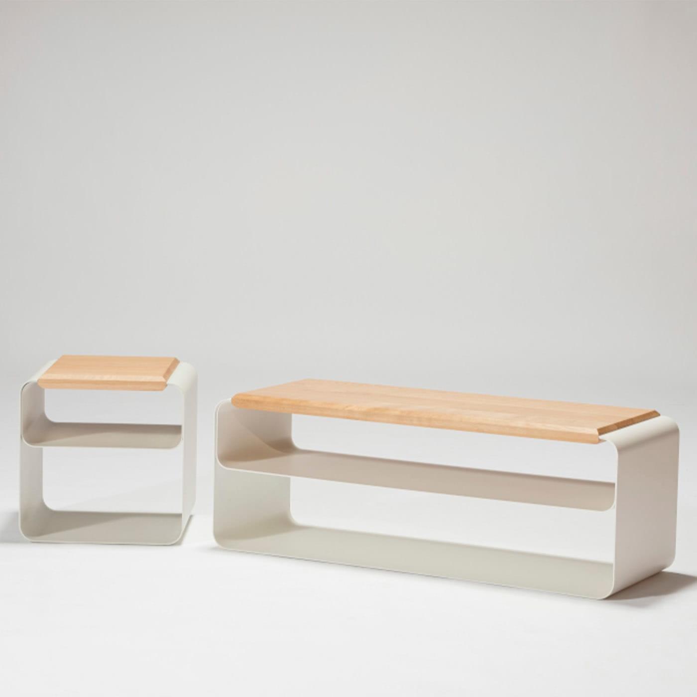 Współczesna Ławka Drewniano-Metalowa (Wariant 2)