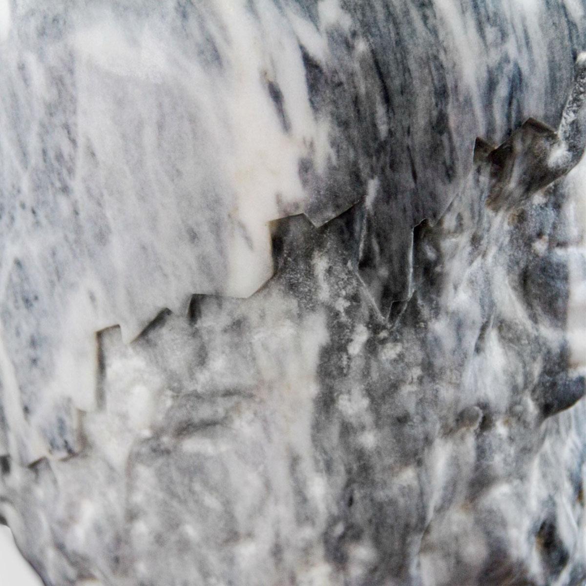 Stołek marmurowy Carrara