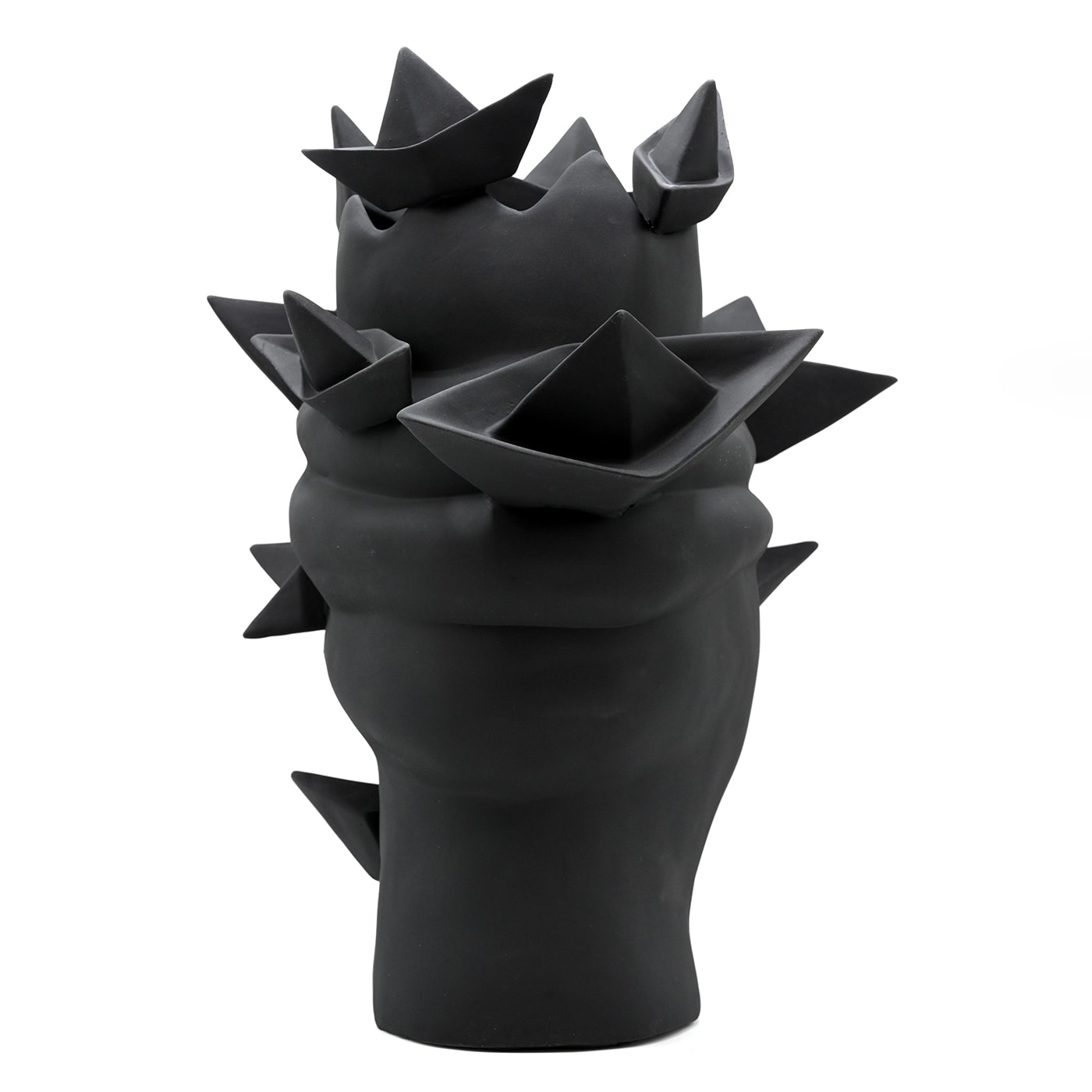 Ciemnoszara rzeźba Głowa Maura