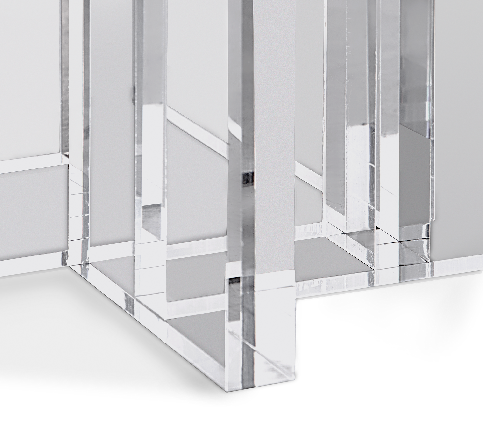 Srebrny stolik boczny Celeste