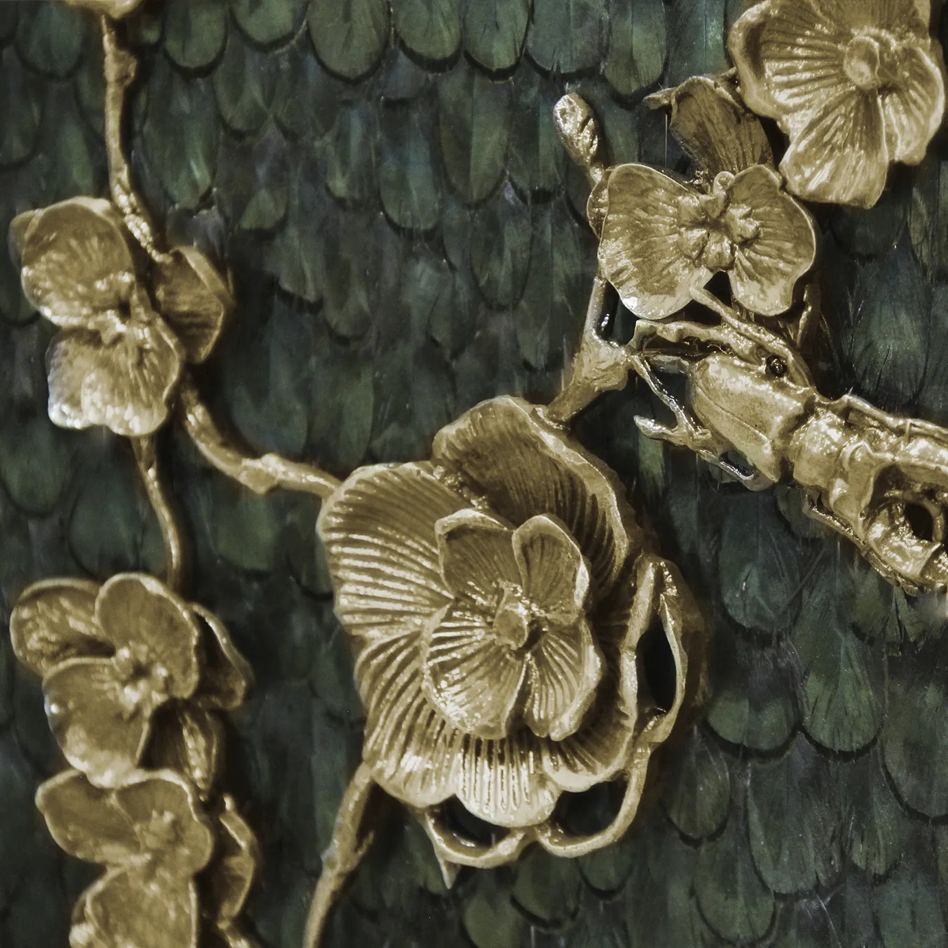 Kredens Mirage z piór pawia