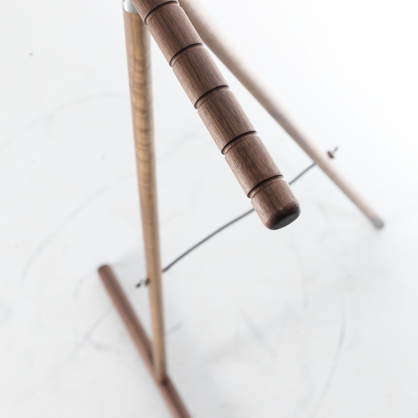 Brązowy wieszak Spalla