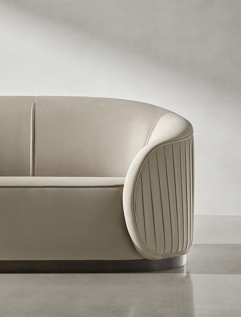 Średnia beżowa sofa Abano