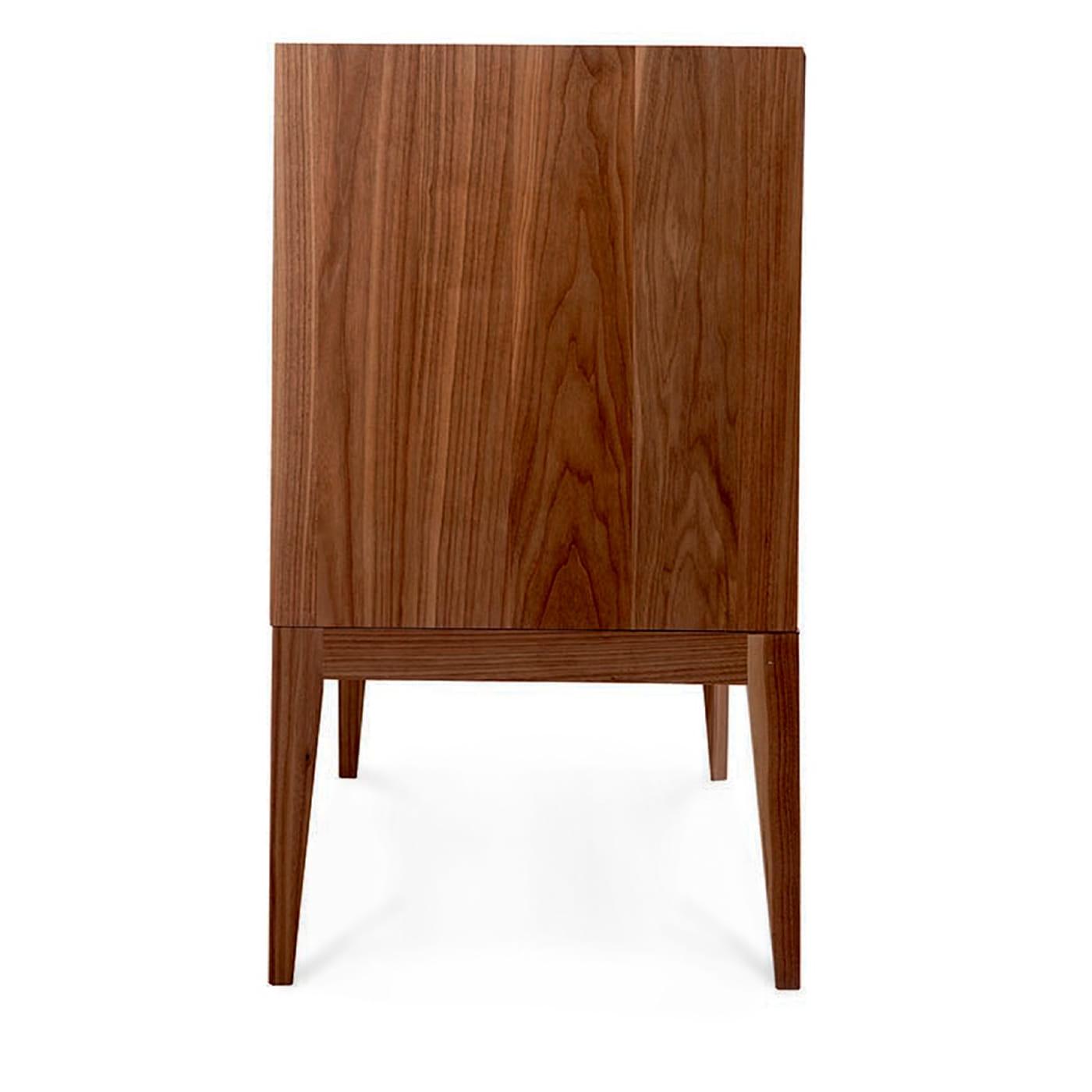 Brązowa komoda Eleva