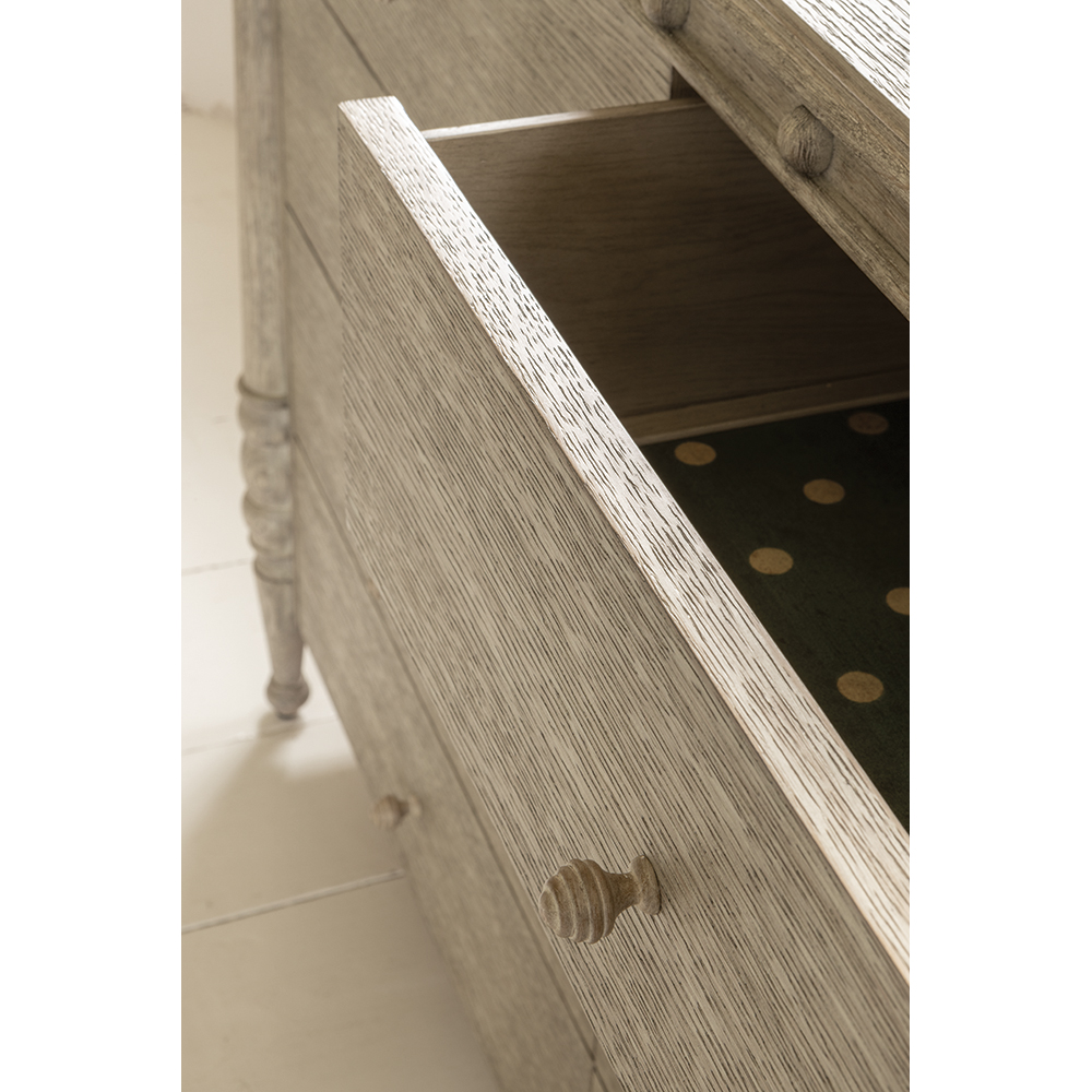 Komoda Morris Greyed Oak