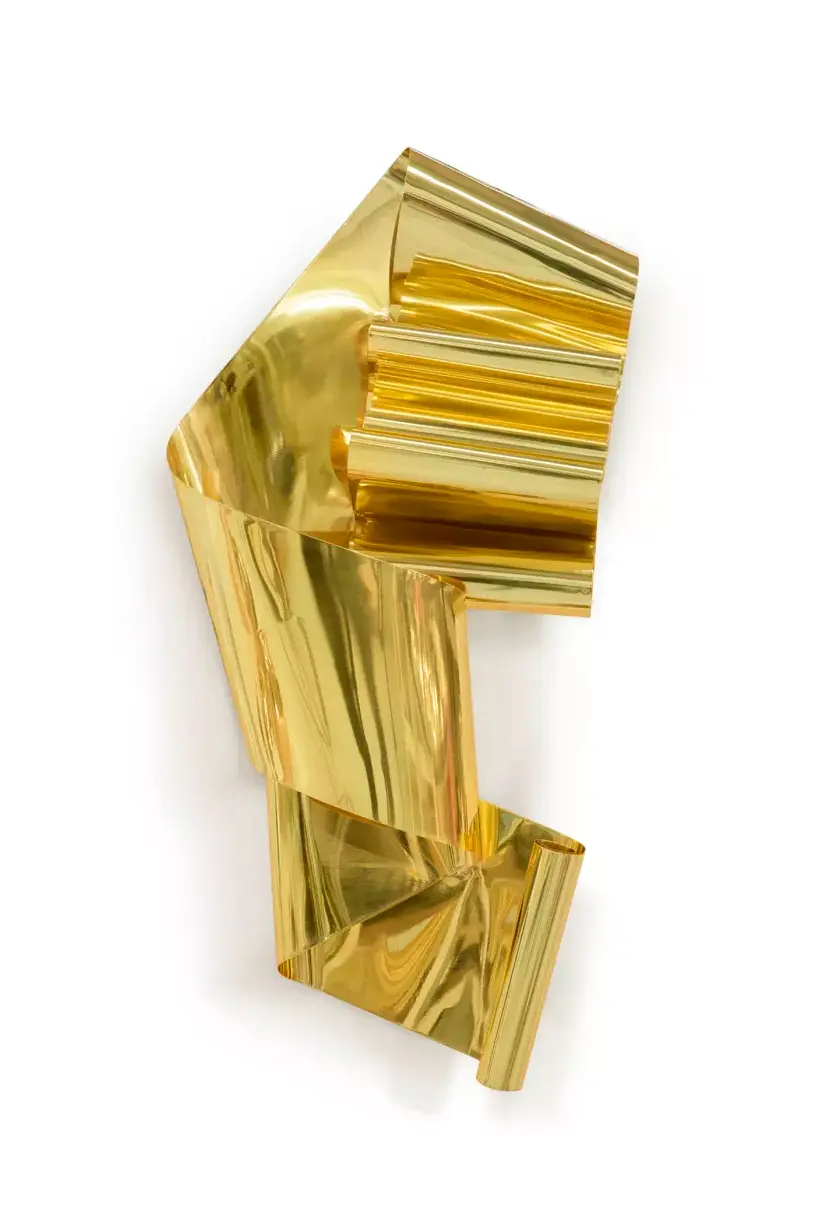 Kinkiet Neurotic Sculpture