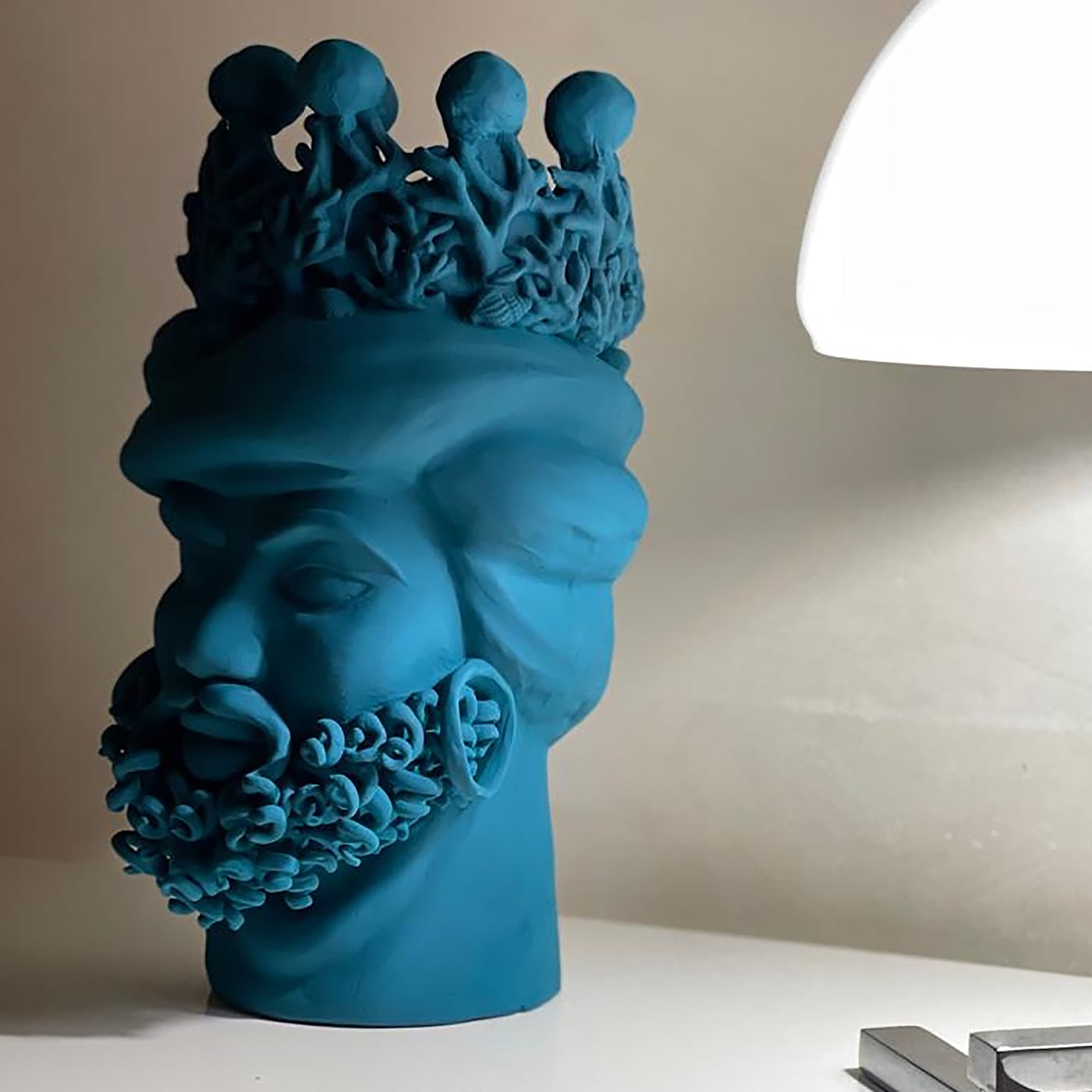 Unikalna rzeźba Głowa Maura