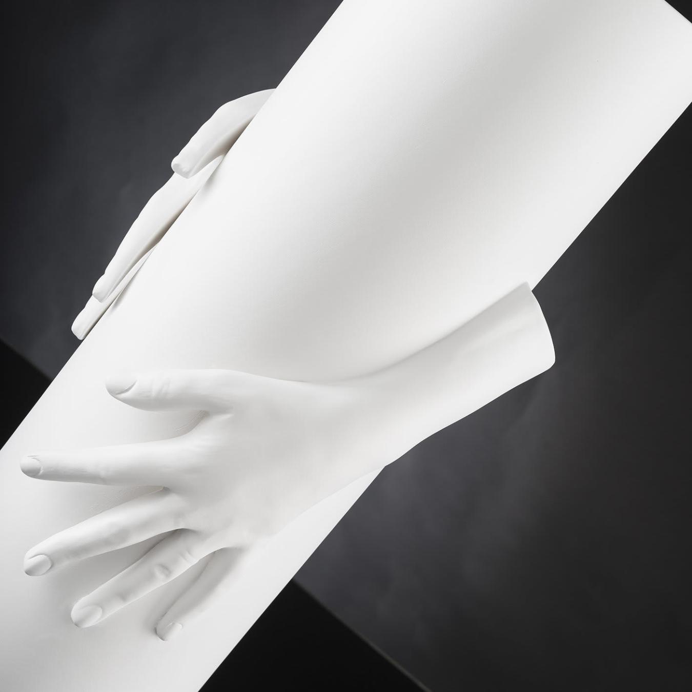 Wazon Hands