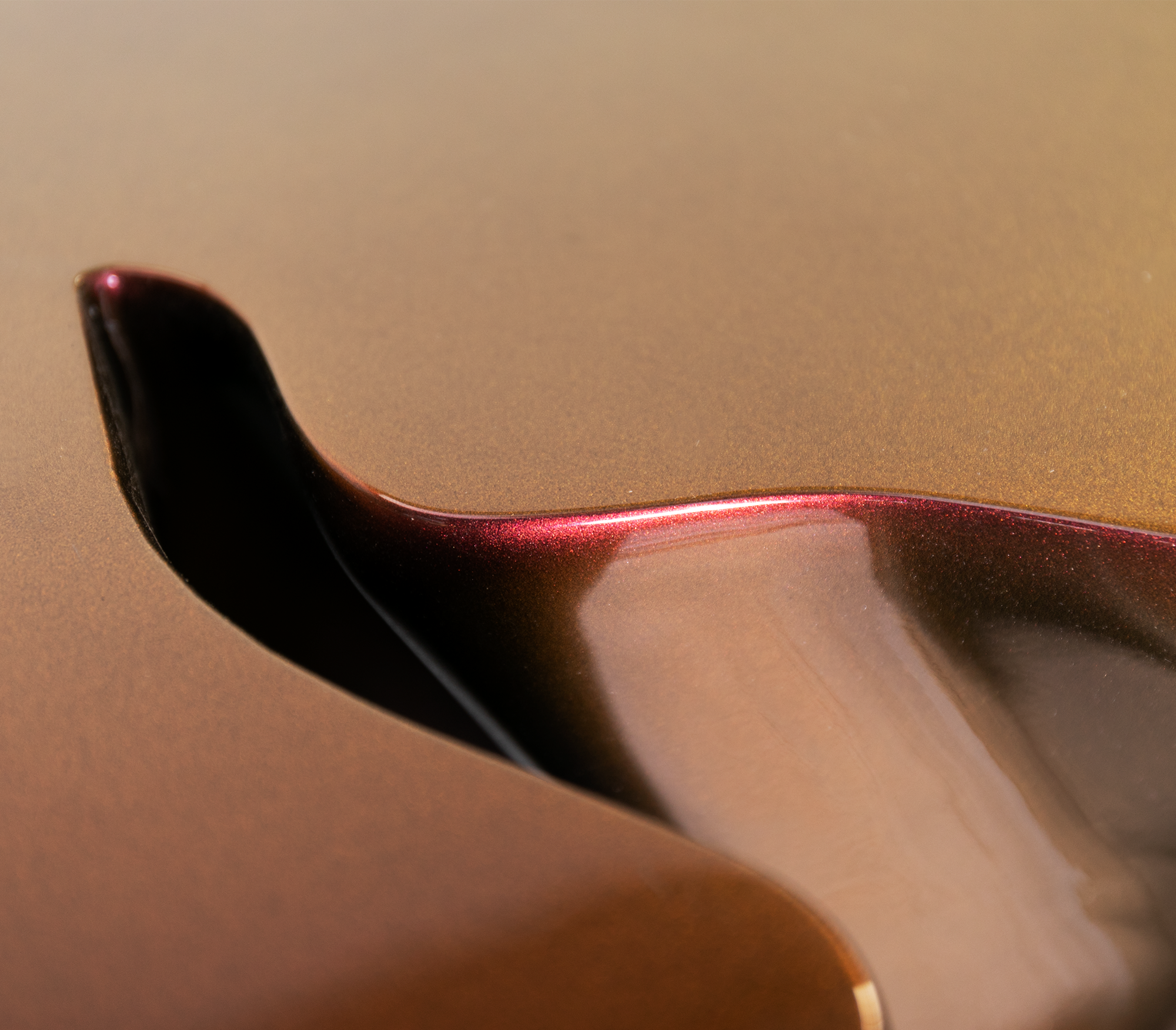 Kredens Monochrome Chameleon Premium