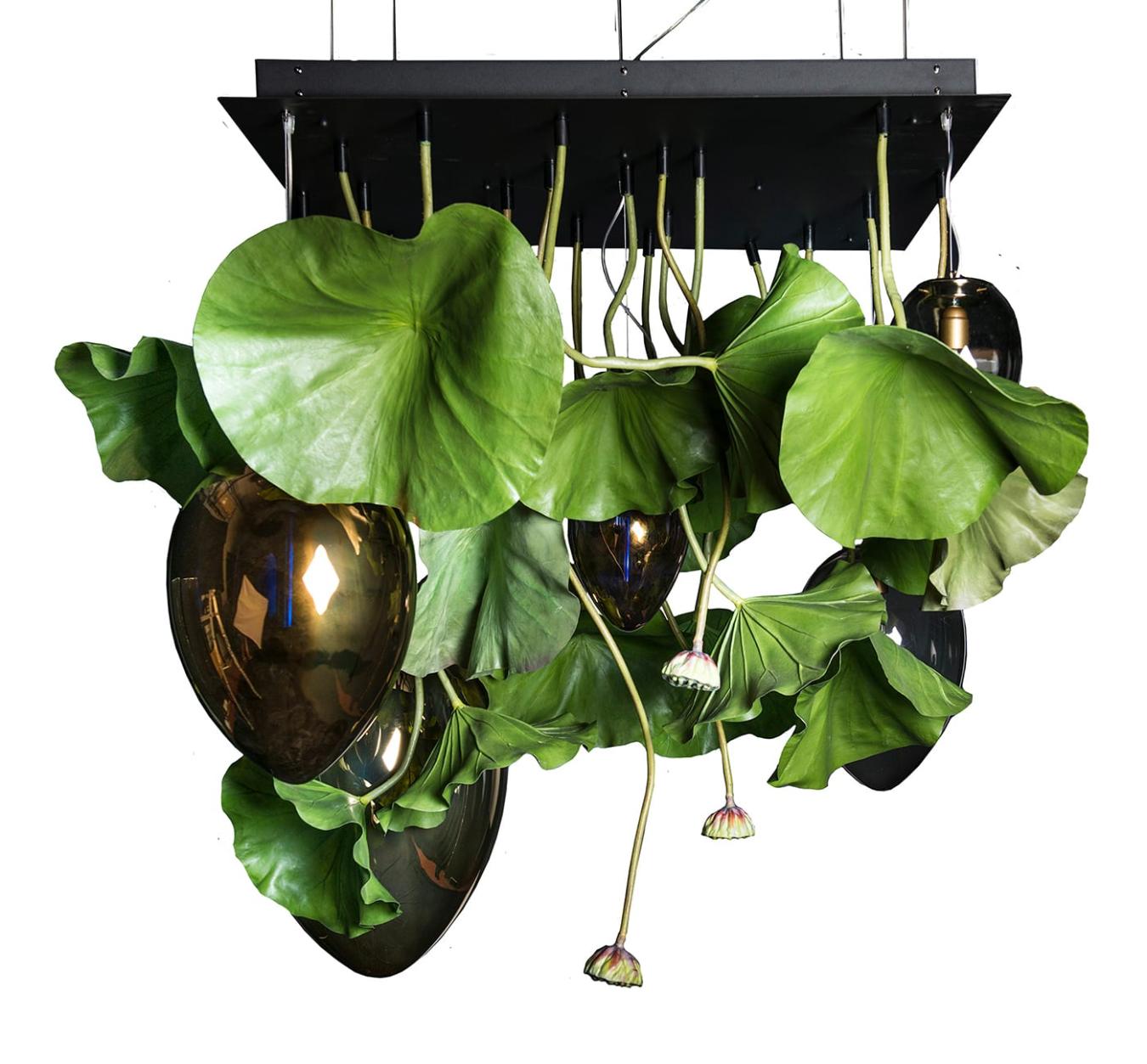 Kryształowy żyrandol Lotus