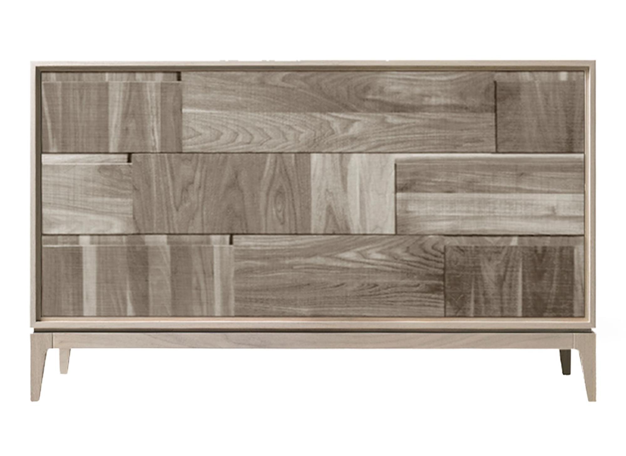 Szara komoda Trama e ordito