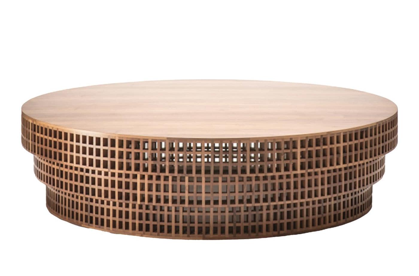 Urokliwy Stolik Kawowy z Orzecha