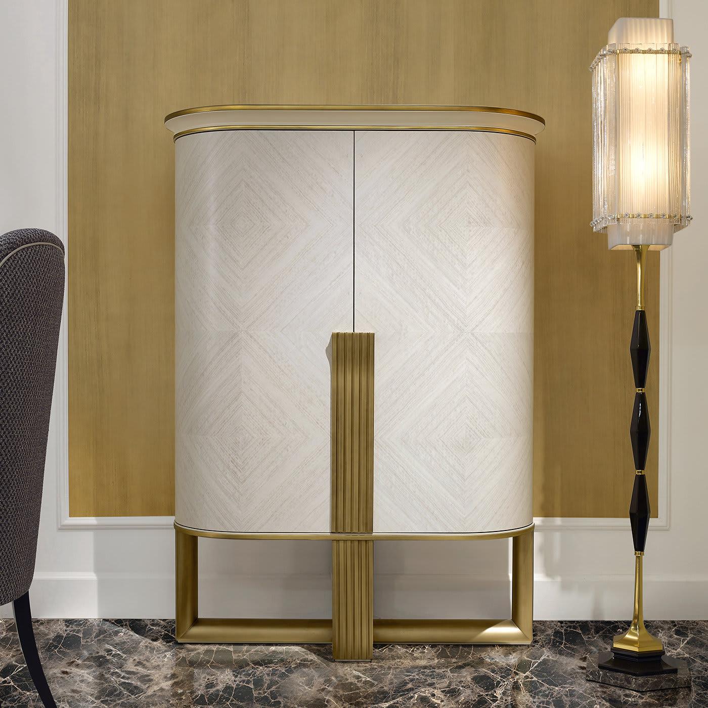 Złota szafka barowa Oliver