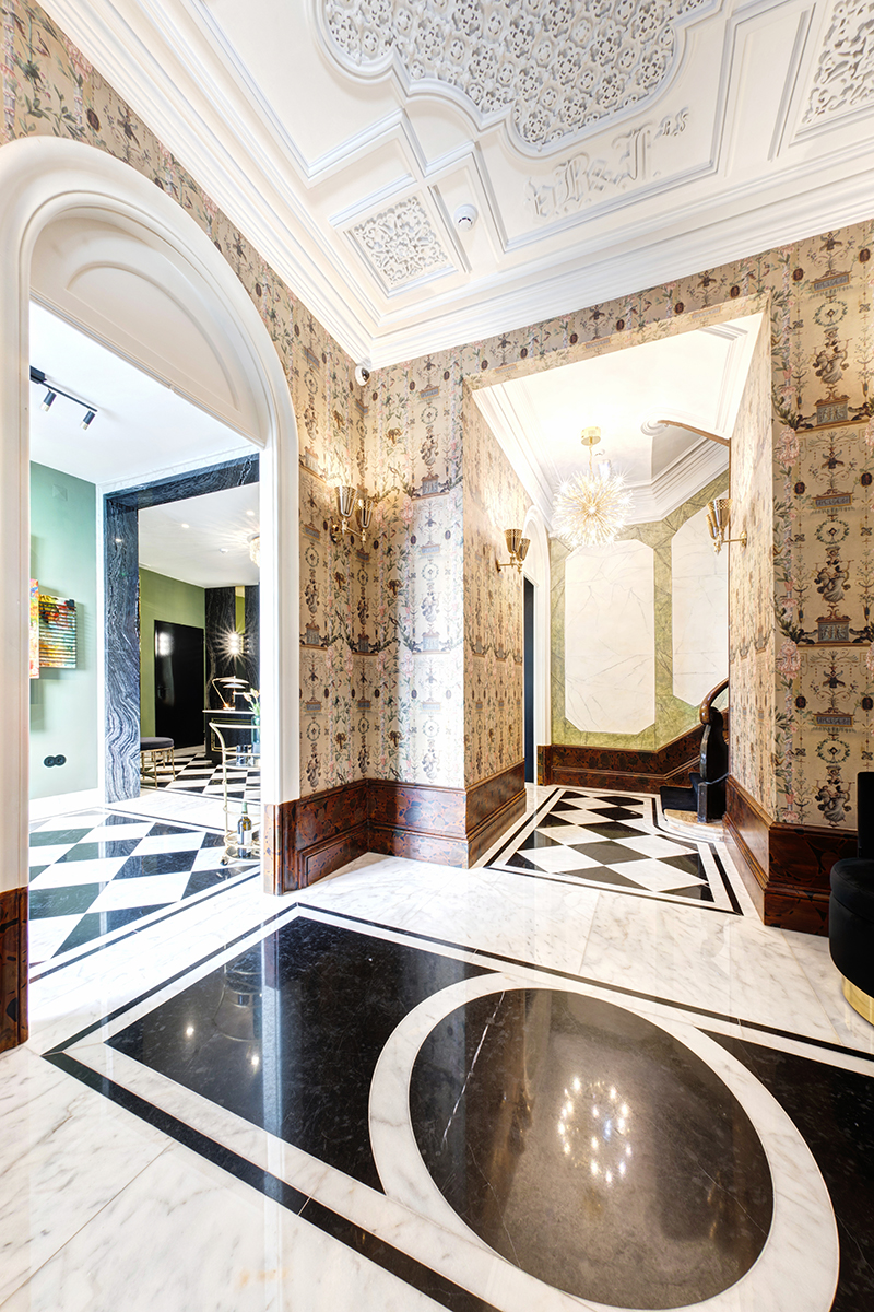 Kinkiet Charles 2 - 1