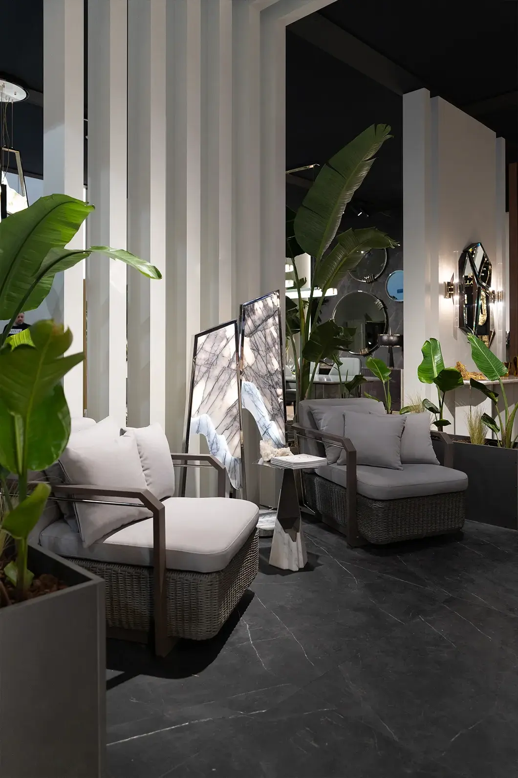 Szary stolik boczny ogrodowy Halo