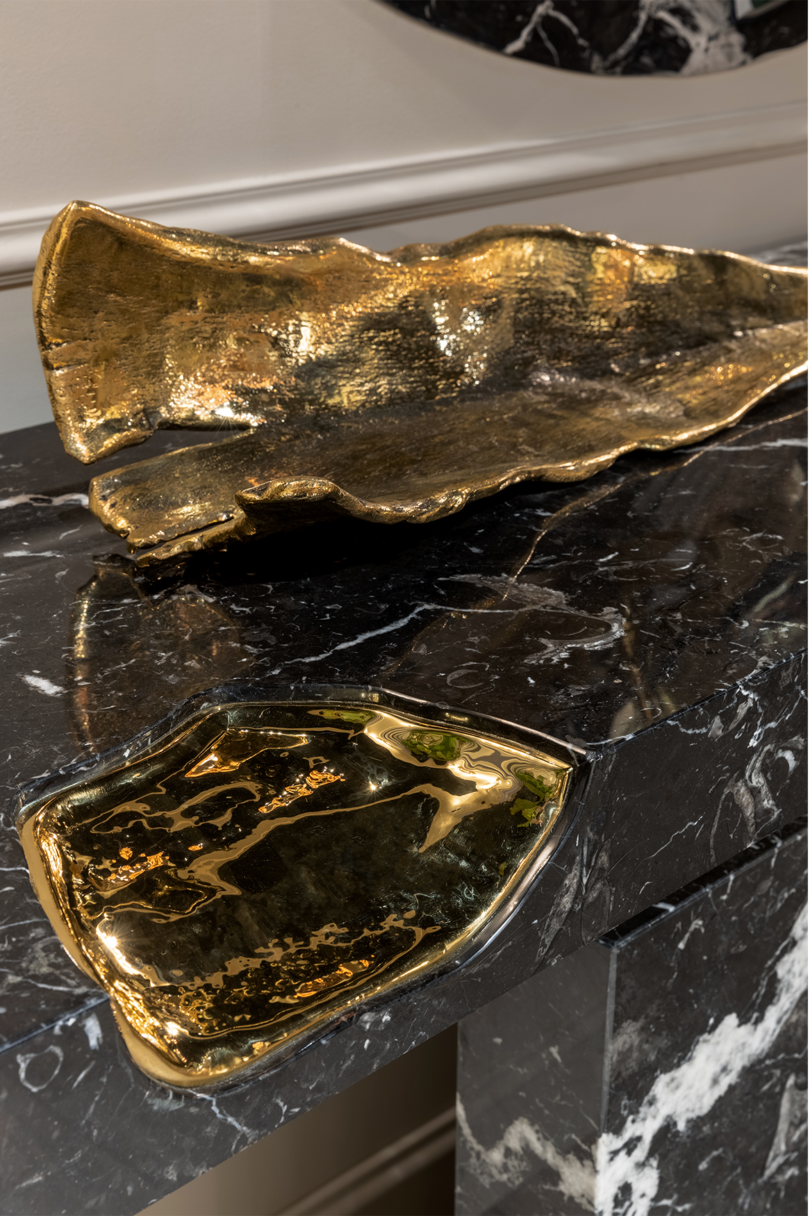 Konsola Dominion z marmuru Nero Marquina