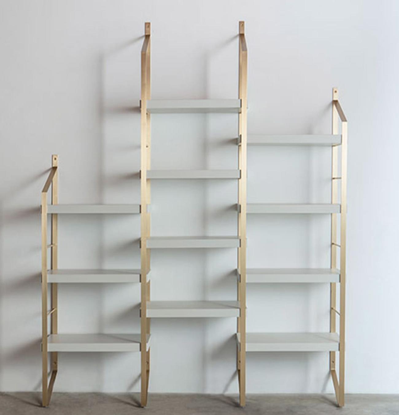 Wielopoziomowy Regał Drewniany