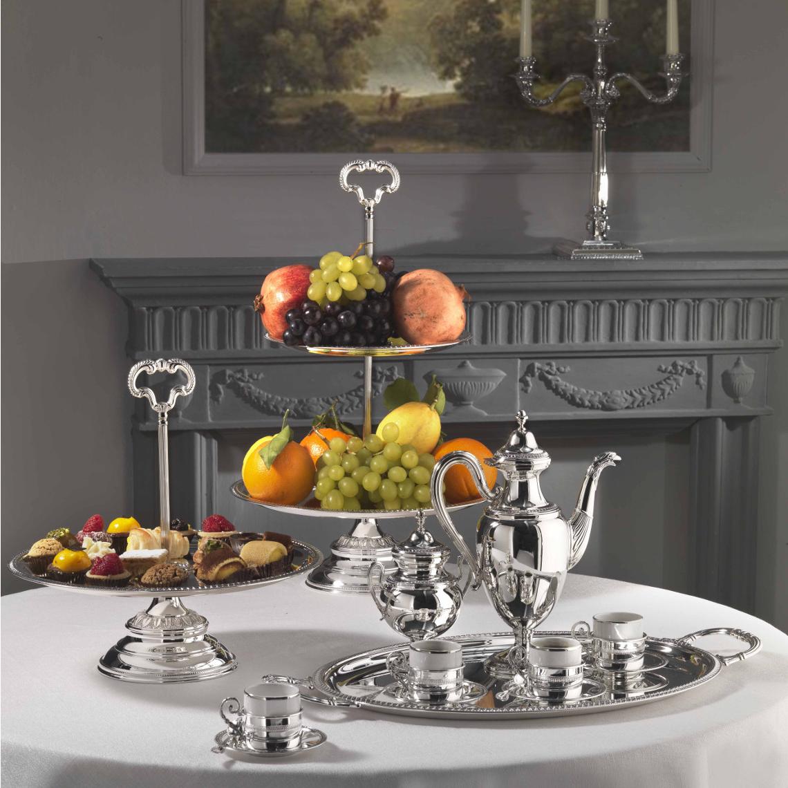 Królewski posrebrzany serwis herbaciany