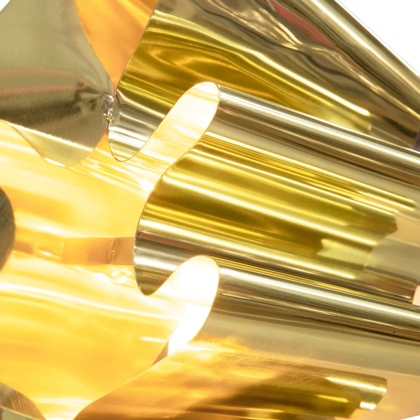 Kinkiet Neurotic Sculpture