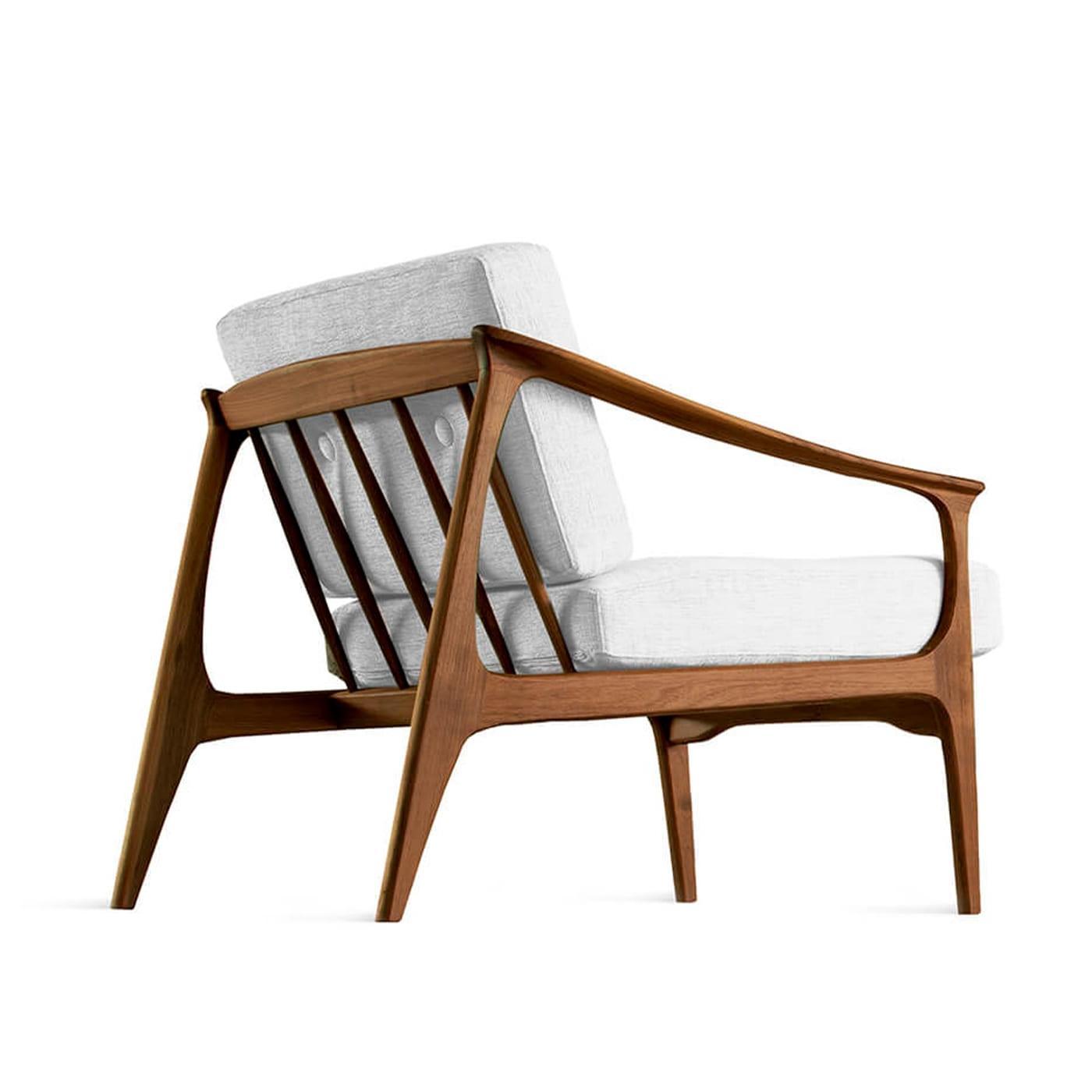Naturalny fotel Quiete z litego orzecha | Kolor: Linen UNICO NF184 04