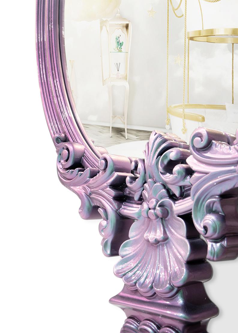 Różowe lustro ścienne Mystic Chameleon