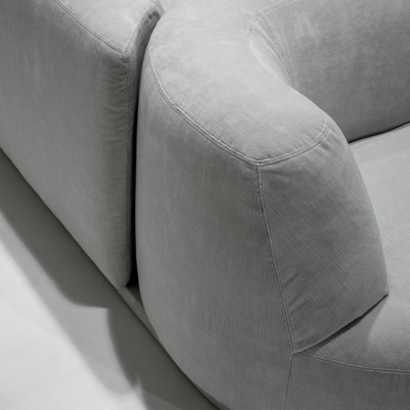 Włoska sofa Bordone