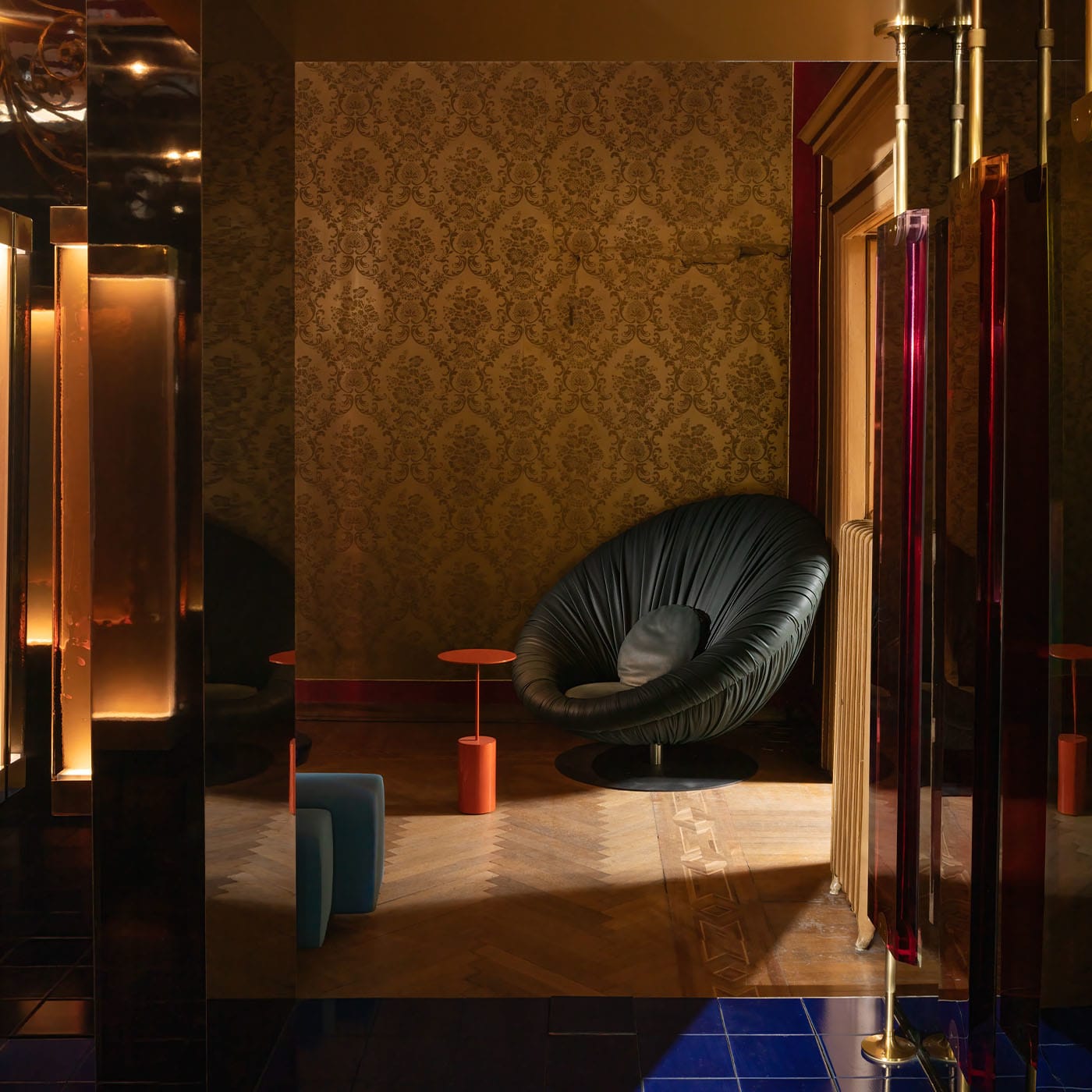 Pomarańczowy włoski stolik boczny Cocktail