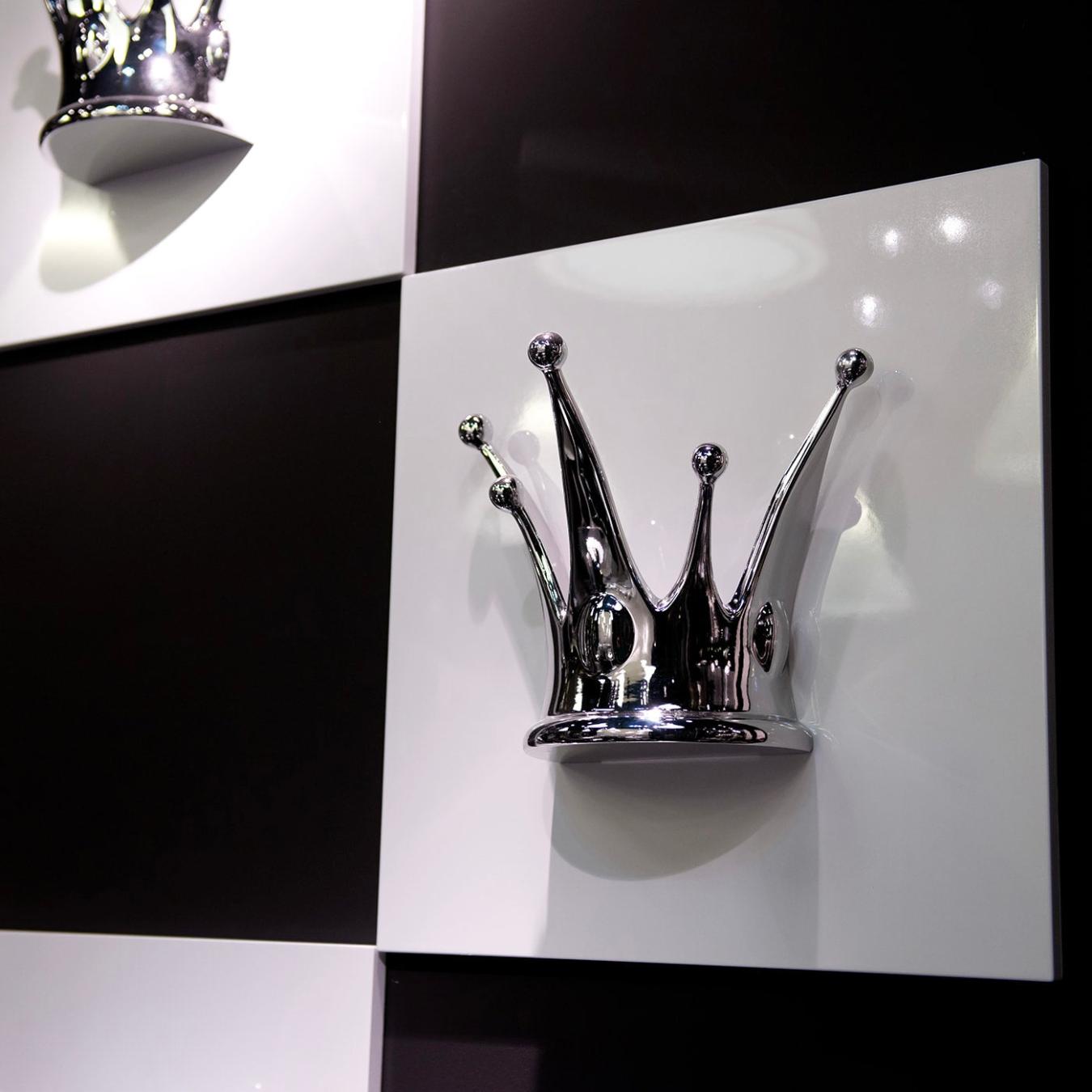 Ścienna dekoracja Crown