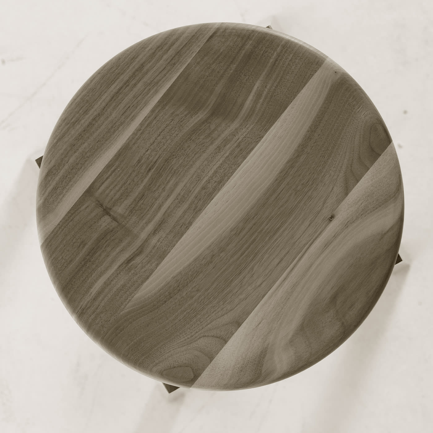 Wysoki szary taboret Invito