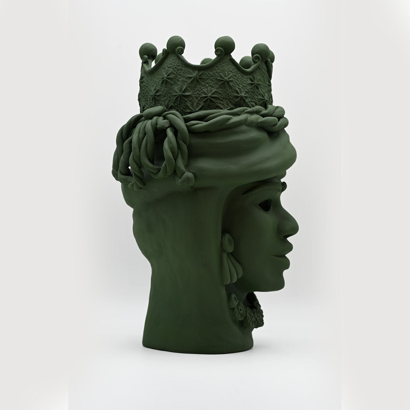 Ręcznie wykonana zielona rzeźba