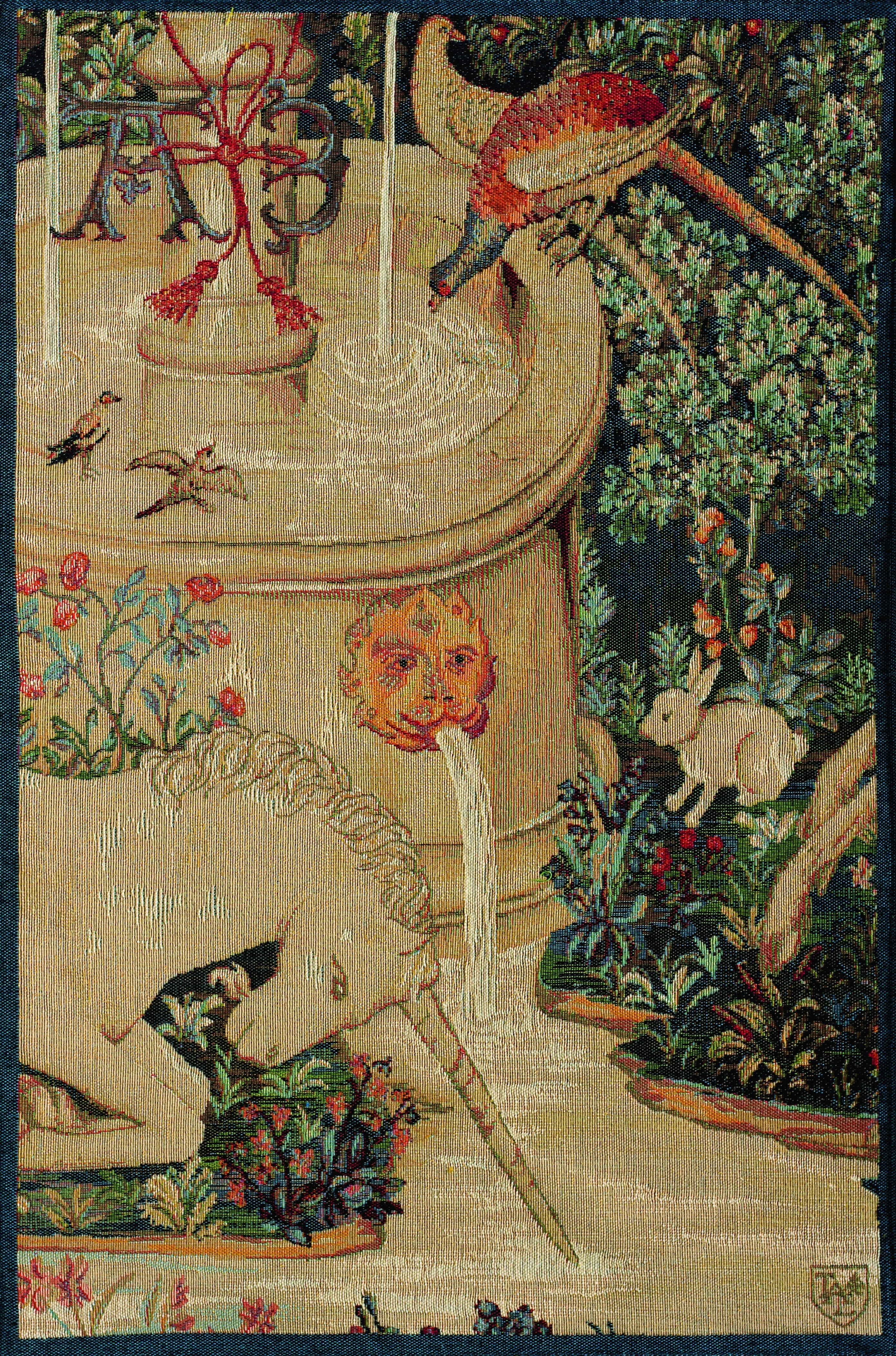 Gobelin Unicorn Fountain